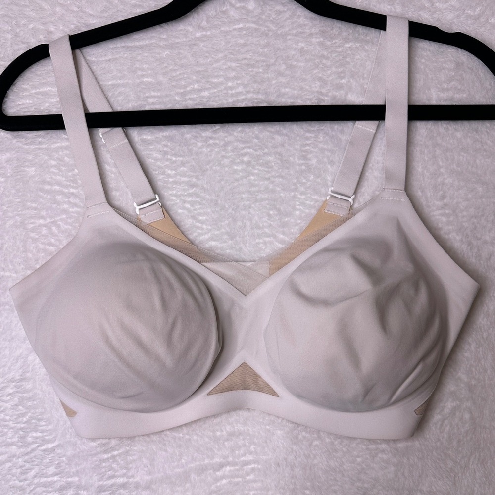 Honeylove Silhouette Bra Womens S+ Sand White Wireless Seamless Supportive